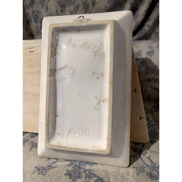 Ceramic 1990s Avon Spoon Rest Plate with Wall HangingHook - Picture 10 of 11